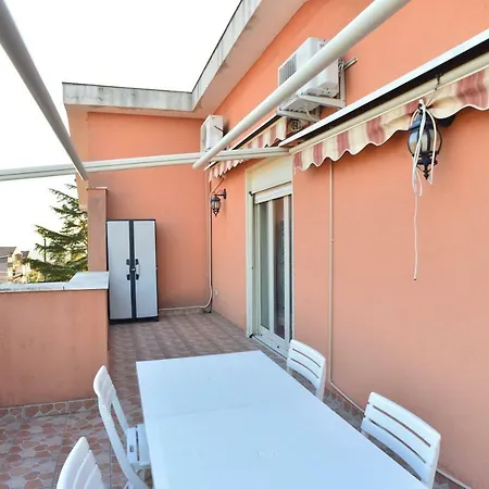 Cinzia Holiday home